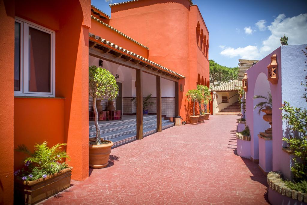 Dunas Aparthotel 4*
